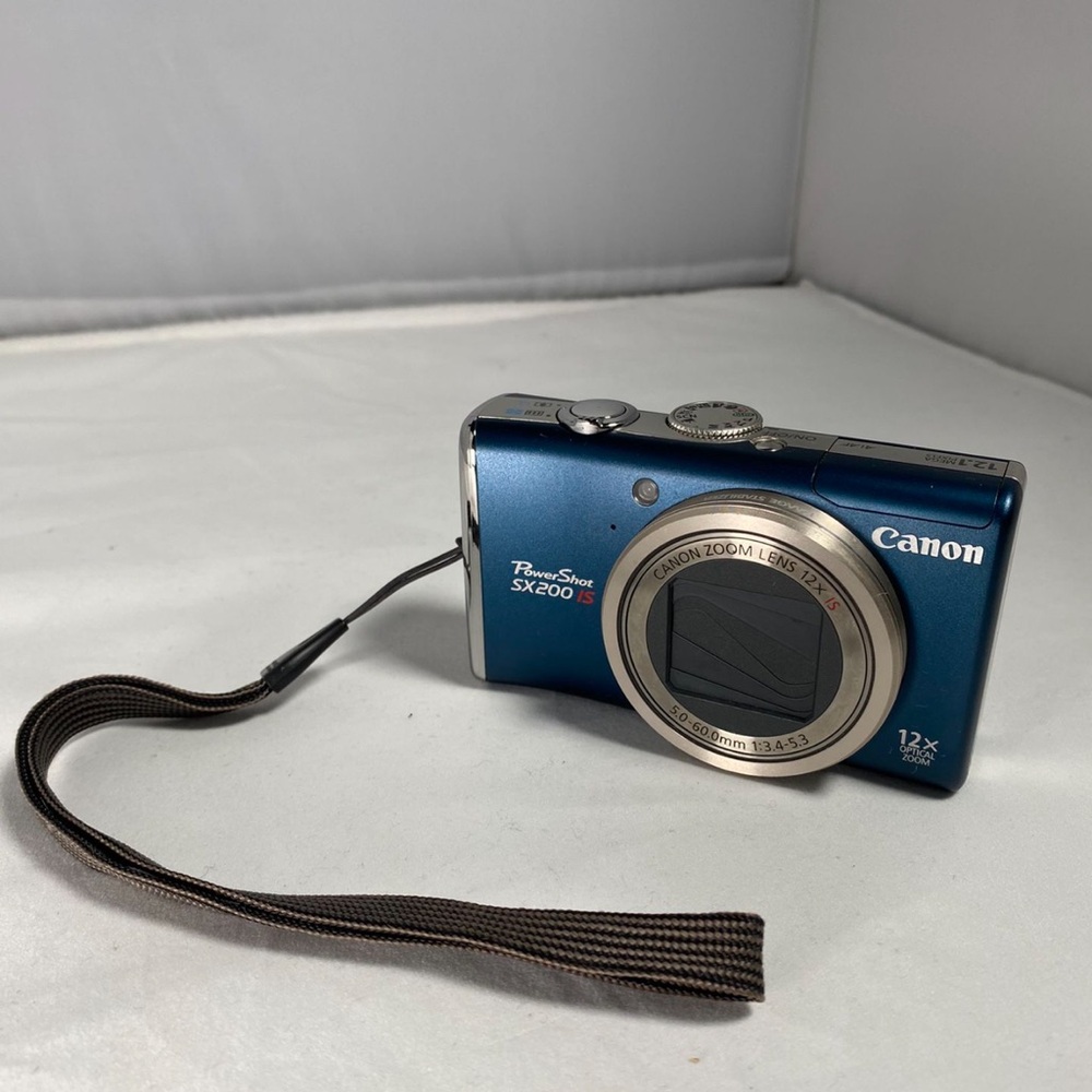 Canon PowerShot SX200 IS 12.1MP Digital Camera- Blue